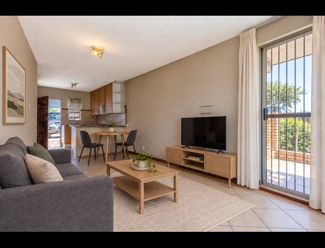 2 BEDROOM APARTMENT FOR SALE IN NOORDWYK
